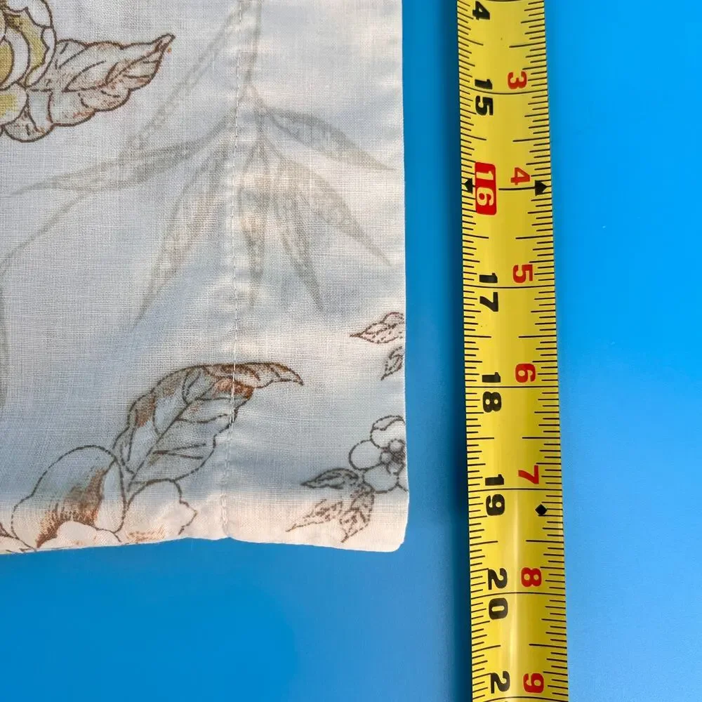 Vintage Cottagecore Floral Pillowcase Neutral 80s 1980s Farmhouse Shabby Chic